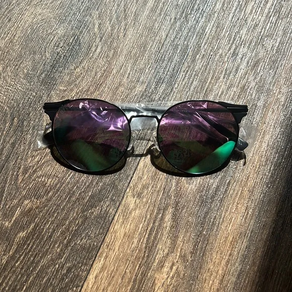 Diff Eyewear Shine Sunglasses Imani Shield Sunglasses | Gold & Silver Mirror | DIFF Eyewear main image 2
